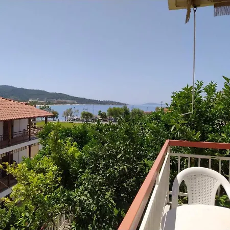 House Sissy Ξενοδοχείο με διαμερίσματα *