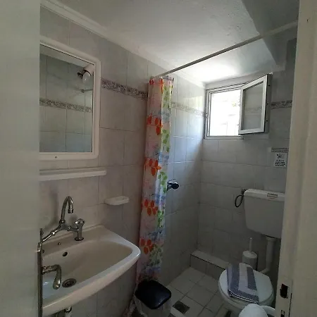 House Sissy Aparthotel *