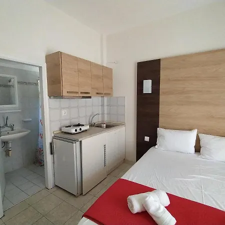 House Sissy Aparthotel *